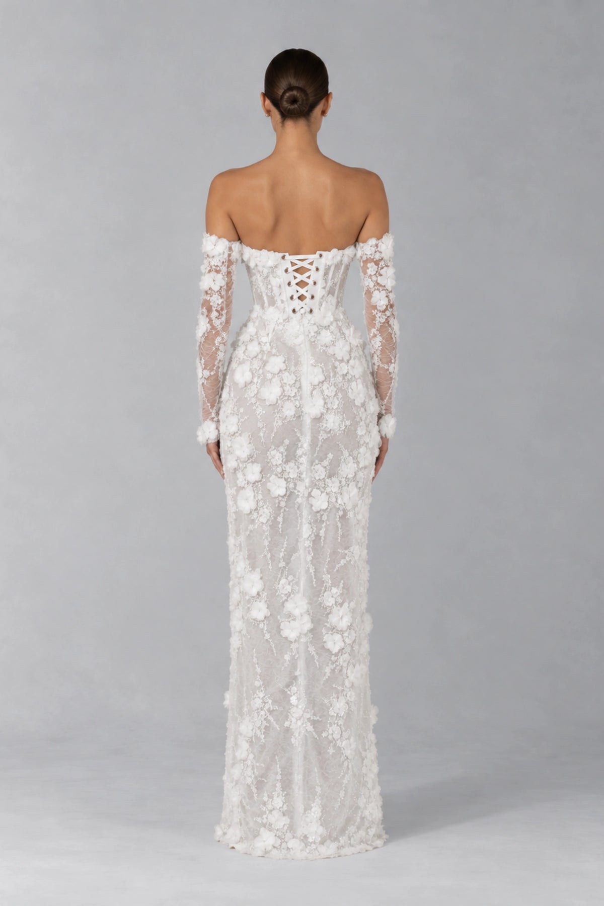 Élise Floral Appliqué Corset Gown — Pearl White